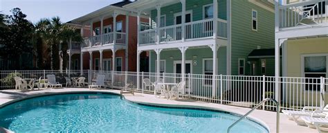 Club wyndham beach street cottages - Share. Club Wyndham Emerald Grande at Destin. 10 Harbor Boulevard Destin, FL 32541. (850) 337-8100. With the views from the exquisitely designed suites, you can see everything that makes this one of the most …